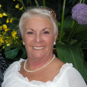 Lorna Lee-Stylianos
